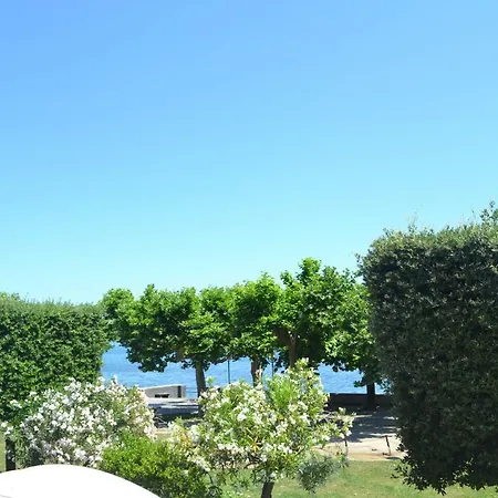 Civico 10 - Sul Lago Apartment