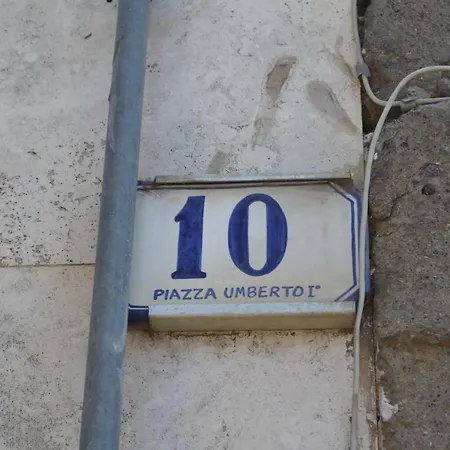 Civico 10 - Sul Lago